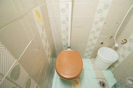 Casa à venda com 180m², 2 quartos e 1 vagaÁrea comum