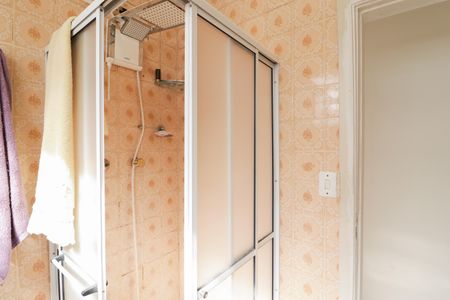 Casa à venda com 180m², 2 quartos e 1 vagaBanheiro