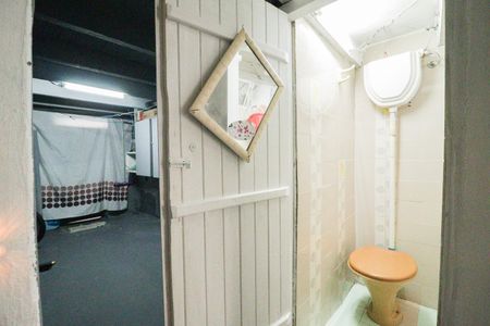 Casa à venda com 180m², 2 quartos e 1 vagaÁrea comum