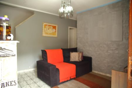 Casa à venda com 300m², 2 quartos e 2 vagasSala