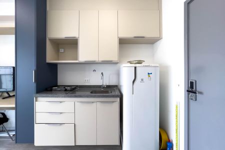 Cozinha de apartamento à venda com 1 quarto, 27m² em Vila Mariana, São Paulo