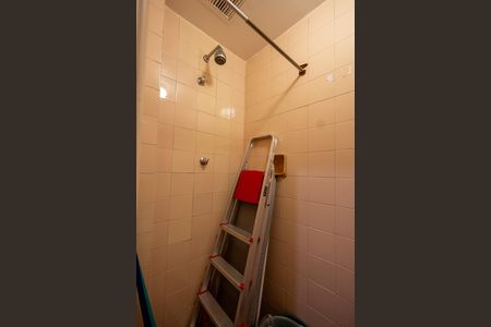 Apartamento para alugar com 77m², 2 quartos e 1 vagaBanheiro de Serviço