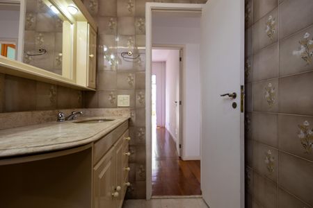 Apartamento para alugar com 77m², 2 quartos e 1 vagaBanheiro Social