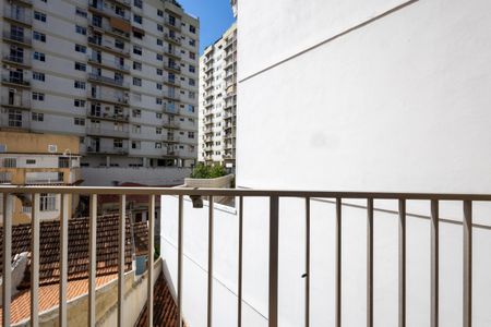 Apartamento para alugar com 77m², 2 quartos e 1 vagaVaranda do Quarto