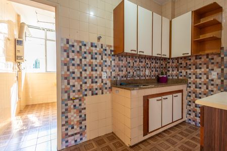 Apartamento para alugar com 77m², 2 quartos e 1 vagaCozinha