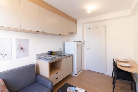 Apartamento à venda com 27m², 1 quarto e sem vaga Apartamento à venda com 27m², 1 quarto e sem vagaSala/Cozinha