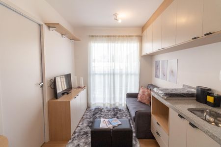 Sala/Cozinha de apartamento para alugar com 1 quarto, 27m² em Vila Butantã, São Paulo