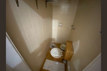 Apartamento à venda com 116m², 3 quartos e 1 vaga Apartamento à venda com 116m², 3 quartos e 1 vagaBanheiro de Serviço