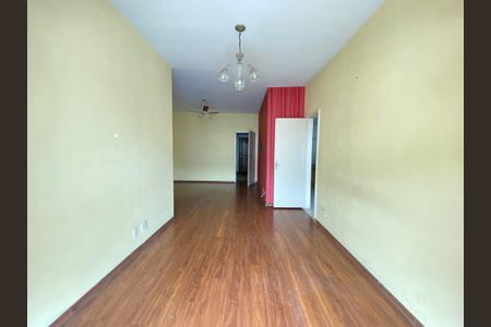 Apartamento à venda com 116m², 3 quartos e 1 vaga Apartamento à venda com 116m², 3 quartos e 1 vagaSala