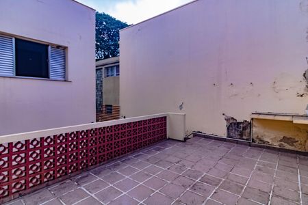 Casa à venda com 300m², 4 quartos e 3 vagasÁrea comumÁrea comum