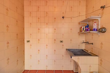 Casa à venda com 300m², 4 quartos e 3 vagasLavanderia