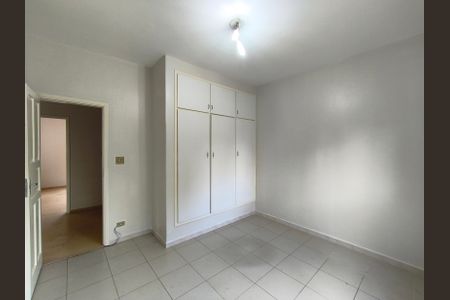 Casa à venda com 217m², 5 quartos e 2 vagasQuarto 1