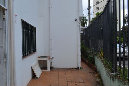 Casa à venda com 217m², 5 quartos e 2 vagasQuintal