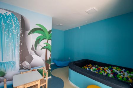 Apartamento para alugar com 45m², 2 quartos e 1 vagaÁrea comum