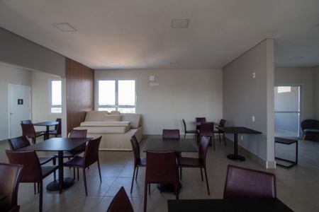 Apartamento para alugar com 45m², 2 quartos e 1 vagaÁrea comum - Salão de festas