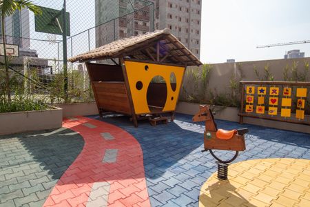 Apartamento para alugar com 45m², 2 quartos e 1 vagaÁrea comum - Playground