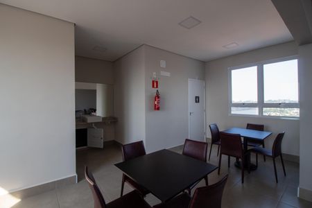 Apartamento para alugar com 45m², 2 quartos e 1 vagaÁrea comum - Salão de festas
