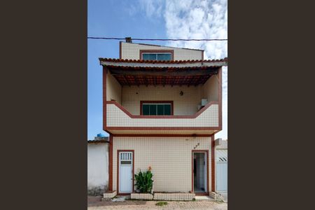 Casa para alugar com 100m², 1 quarto e sem vaga Casa para alugar com 100m², 1 quarto e sem vagaFachada