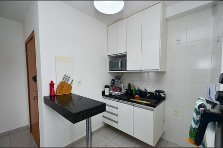 Apartamento para alugar com 76m², 2 quartos e 2 vagasCozinha