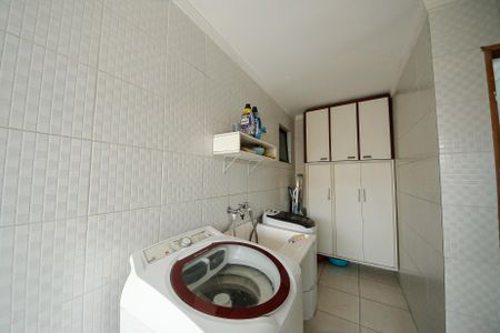 Casa à venda com 232m², 4 quartos e 3 vagasÁrea de Serviço