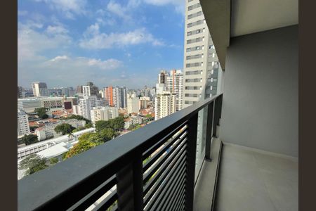 Apartamento à venda com 28m², 1 quarto e sem vagaSacada