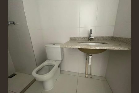 Apartamento à venda com 28m², 1 quarto e sem vagaBanheiro