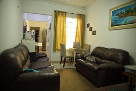 Casa à venda com 88m², 2 quartos e 1 vagaSala