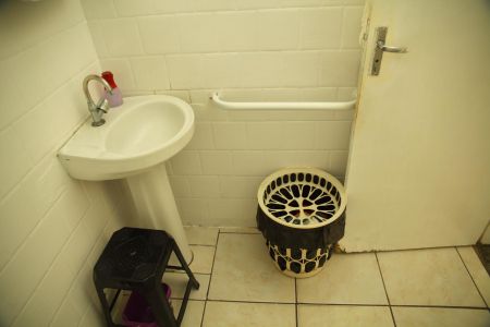 Casa à venda com 88m², 2 quartos e 1 vagaBanheiro