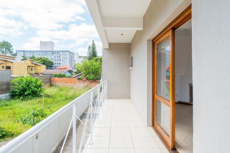 Casa de condomínio à venda com 173m², 3 quartos e 2 vagas Casa de condomínio à venda com 173m², 3 quartos e 2 vagasVaranda da Sala