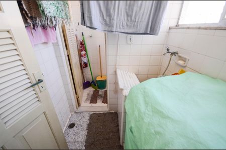 Apartamento à venda com 75m², 2 quartos e 1 vaga Apartamento à venda com 75m², 2 quartos e 1 vagaÁrea de Serviço