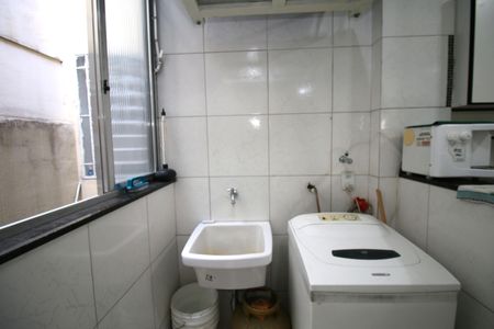 Apartamento para alugar com 58m², 2 quartos e sem vagaÁrea de Serviço