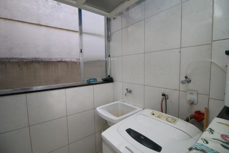 Apartamento para alugar com 58m², 2 quartos e sem vagaÁrea de Serviço