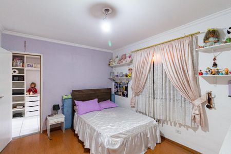 Casa à venda com 237m², 3 quartos e 4 vagas Casa à venda com 237m², 3 quartos e 4 vagasQuarto 1