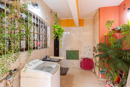 Casa à venda com 237m², 3 quartos e 4 vagas Casa à venda com 237m², 3 quartos e 4 vagasÁrea de serviço