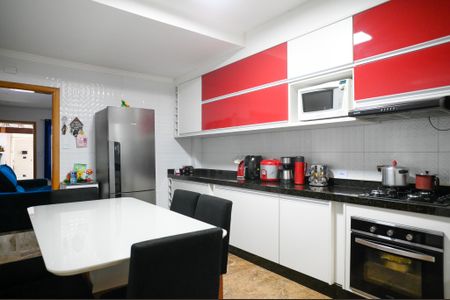 Casa à venda com 125m², 3 quartos e 1 vagaCozinha