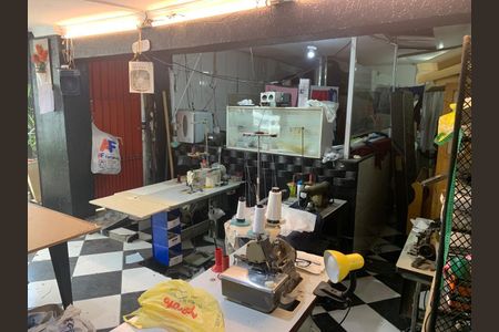 Casa para alugar com 455m², 6 quartos e 1 vagaÁrea comum - Salão 