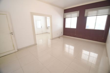 Casa para alugar com 225m², 3 quartos e 5 vagasSala 2