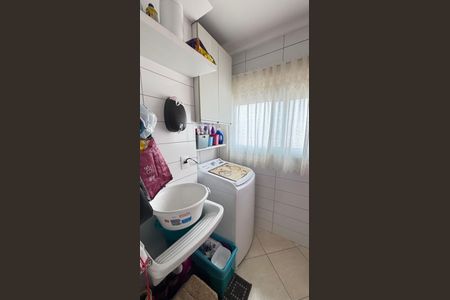 Apartamento à venda com 60m², 2 quartos e 1 vagaÁrea de Serviço