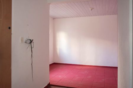 Casa de condomínio para alugar com 56m², 1 quarto e sem vagaSala