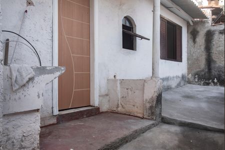 Casa de condomínio para alugar com 56m², 1 quarto e sem vagaÁrea de Serviço