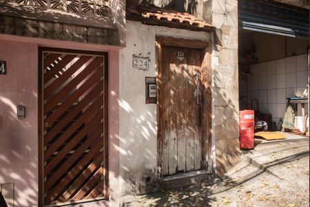 Casa de condomínio para alugar com 56m², 1 quarto e sem vagaFachada