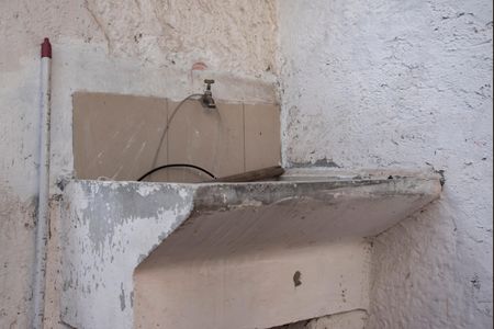 Casa de condomínio para alugar com 56m², 1 quarto e sem vagaÁrea de Serviço