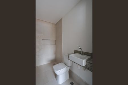 Apartamento à venda com 33m², 1 quarto e sem vaga Apartamento à venda com 33m², 1 quarto e sem vagaBanheiro da Suíte