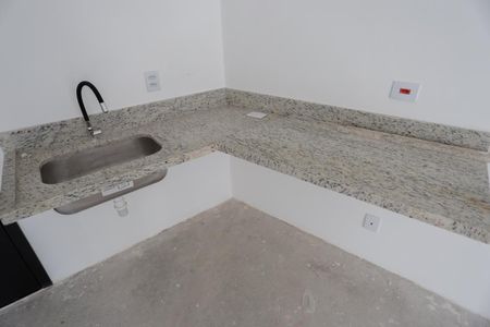 Apartamento à venda com 33m², 1 quarto e sem vaga Apartamento à venda com 33m², 1 quarto e sem vagaSala/Cozinha