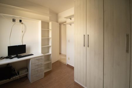 Apartamento para alugar com 69m², 3 quartos e 1 vaga Apartamento para alugar com 69m², 3 quartos e 1 vagaQuarto 2