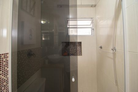 Apartamento para alugar com 69m², 3 quartos e 1 vaga Apartamento para alugar com 69m², 3 quartos e 1 vagaBanheiro da Suíte