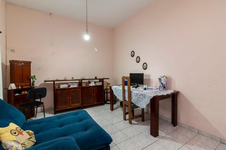 Casa à venda com 178m², 3 quartos e 2 vagas Casa à venda com 178m², 3 quartos e 2 vagasSala 1