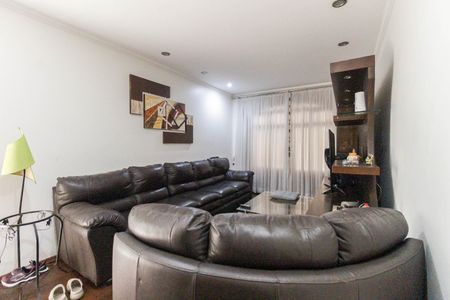 Casa à venda com 150m², 4 quartos e 2 vagasSala