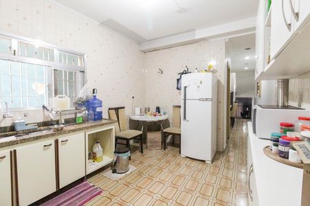 Casa à venda com 150m², 4 quartos e 2 vagasCozinha