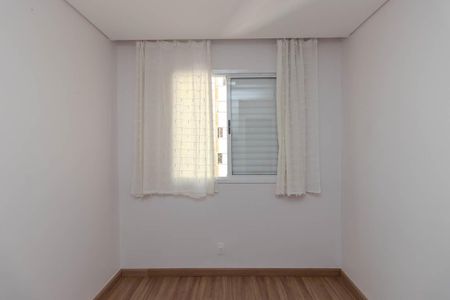 Apartamento à venda com 47m², 2 quartos e 1 vaga Apartamento à venda com 47m², 2 quartos e 1 vagaQuarto 2